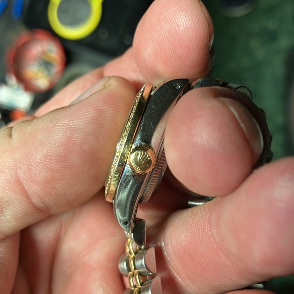 Rolex Oyster Perpetual Datejust - Picture 2 of 8